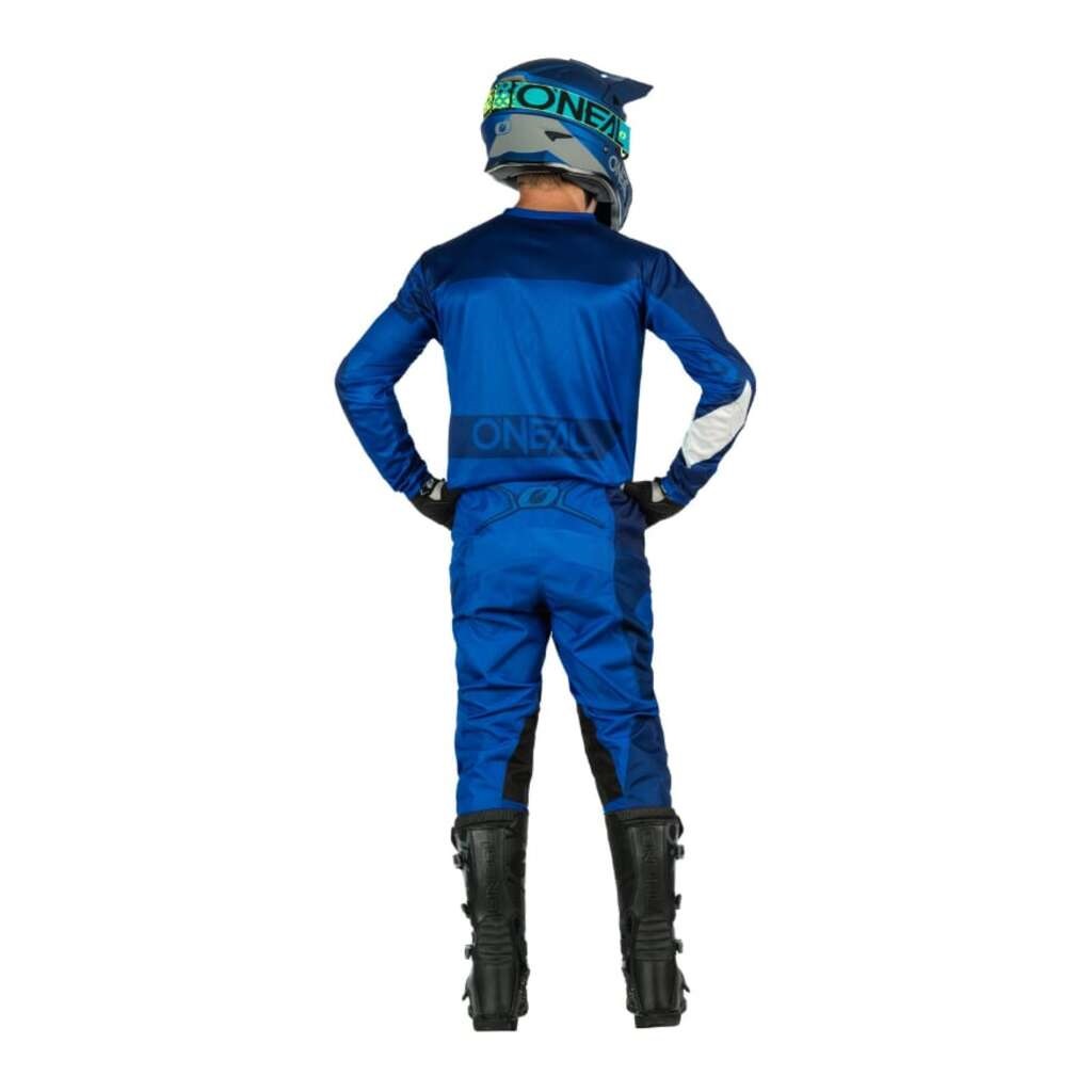 E020 blue_3